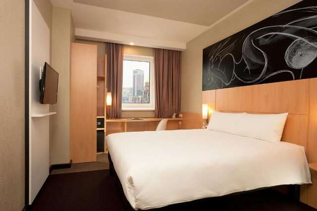 Отель ibis Kiev Railway Station Киев-48